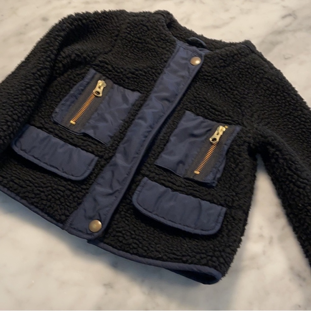 🐑 GUC Crewcuts black and navy fleece jacket 🐑
